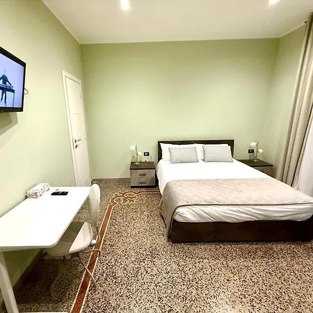 Casa B&B Paganini -If You Book 2 Rooms You Have The Whole House To Yourself-2