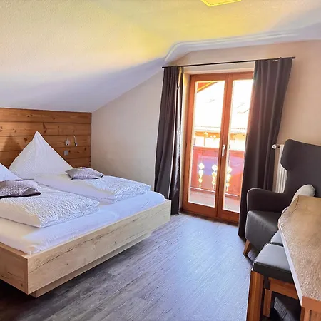 Hotel Garni Gästehaus Edlhuber-3