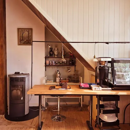 Morgonljus B&B-Edith&Julia-Self Check-In-3
