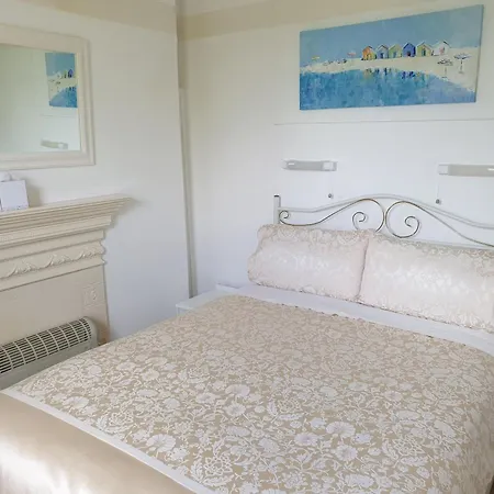 The Wycliffe Guest House-3