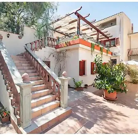 Porto Romano Guest House-2