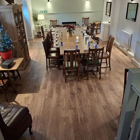 Rose And Crown-2