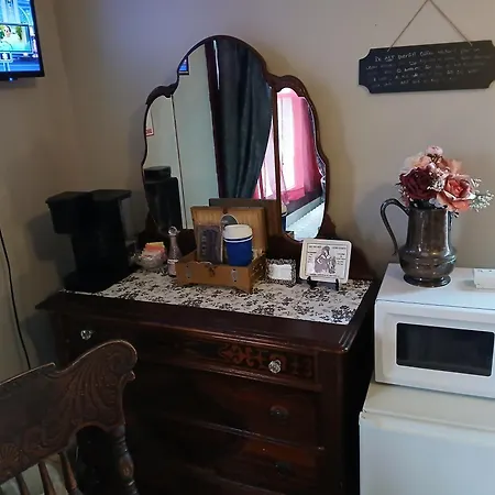 The Bissing House-2