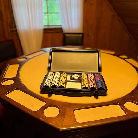 Hodge Podge Lodge-3