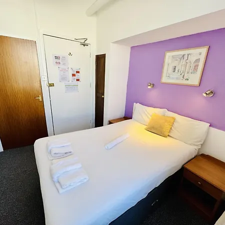 Carlton Court Hotel-2