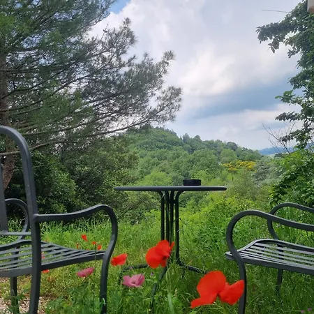 B&B-Country House-Appartamenti Ai Cipressi-3