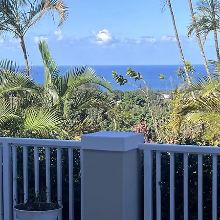 Seaview Manor Exquisite Bed & Breakfast-3