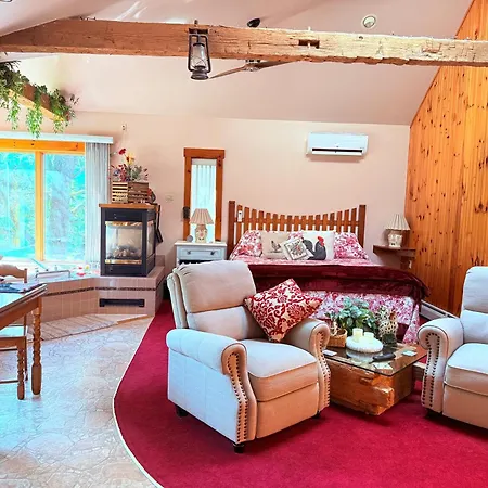Hillside Farm B & B-2