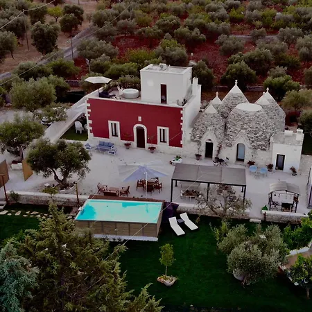 Lamarossa Trulli & Suites-3