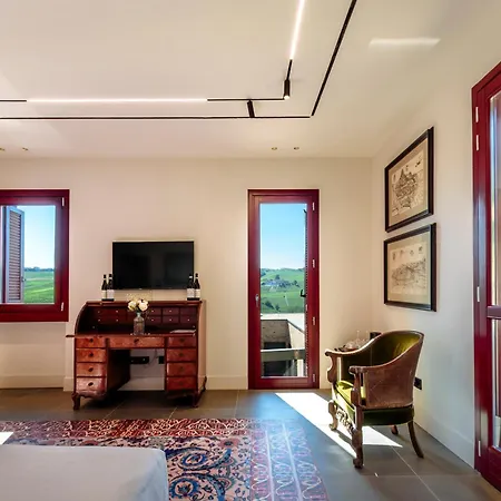 Foresteria del Castello di Perno - Rooms with Stunning Langhe Views at a Barolo Winery-3