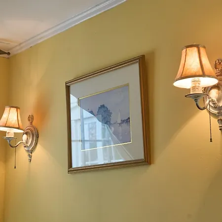Scranton Seahorse Inn-3