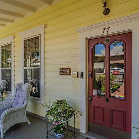 Brinnwood Bed & Breakfast-2