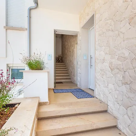 Marelux Superior Suites-2