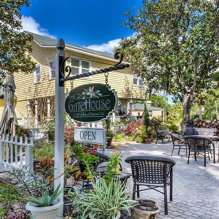 Lakeside Inn On Lake Dora-2