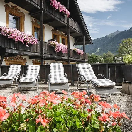 Hotel Karwendelhof-3