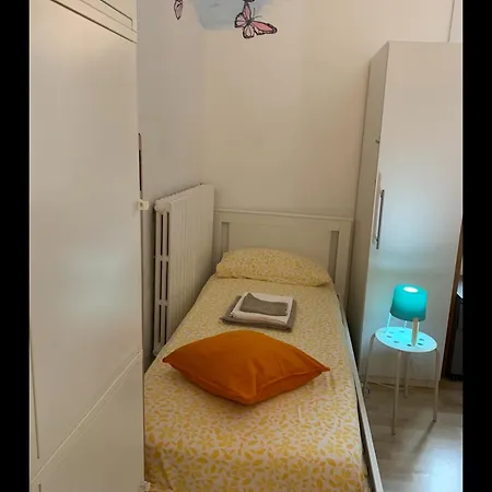 Backpackers House-2