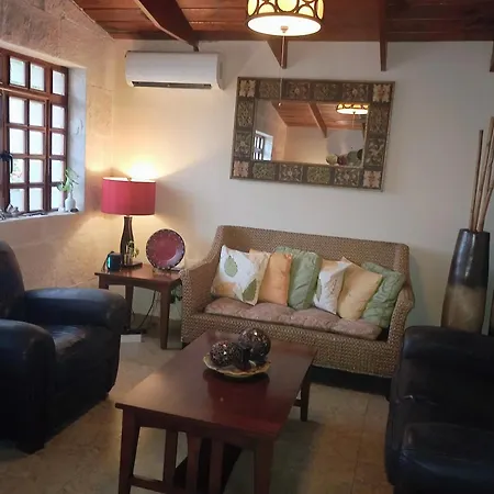 Bed And Breakfast Pecari-3