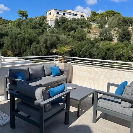 Aleva Rooms-3