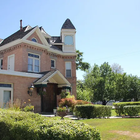Hines Mansion-2