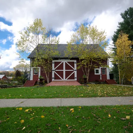1824 House Inn-3