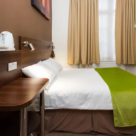 Marble Arch Inn-2