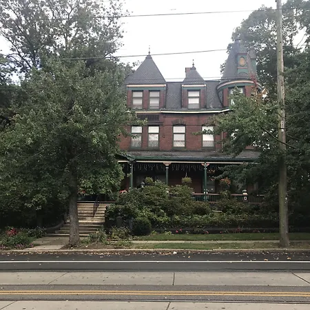 The Gables Bed And Breakfast Philadelphia-3