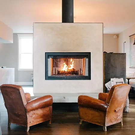 200 South Street Inn-2