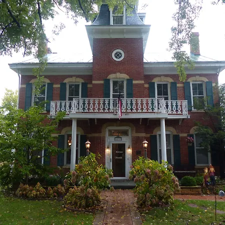 Cloran Mansion Bed & Breakfast-2
