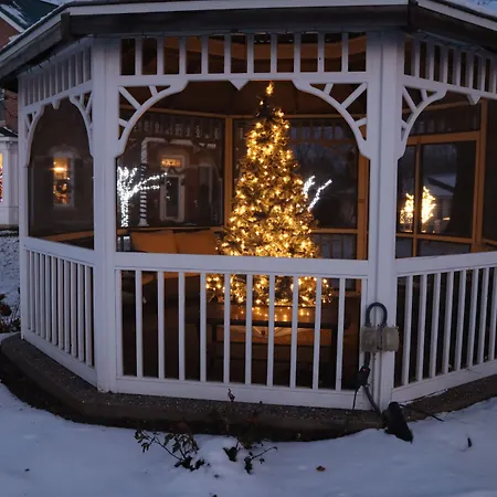 Cloran Mansion Bed & Breakfast-3