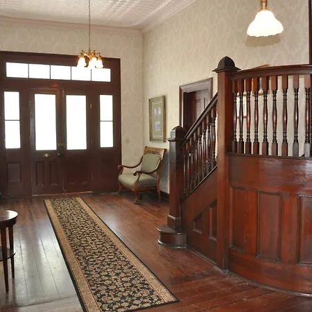 Kennedy Manor B&B-2