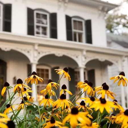 The Inn At Turkey Hill-2