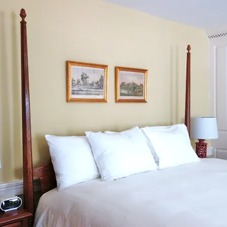 Inn At Glencairn-2