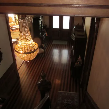 Baer House Inn-3