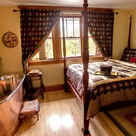 Cobblestone Bed And Breakfast-3