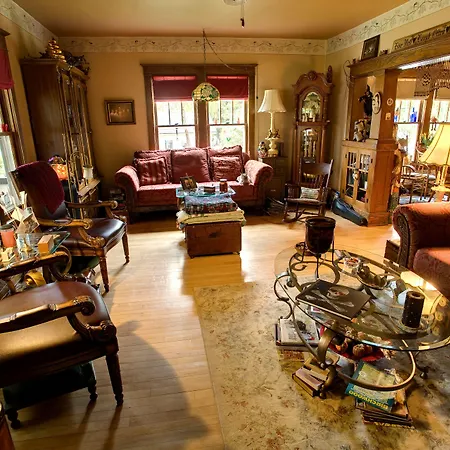 Cobblestone Bed And Breakfast-2