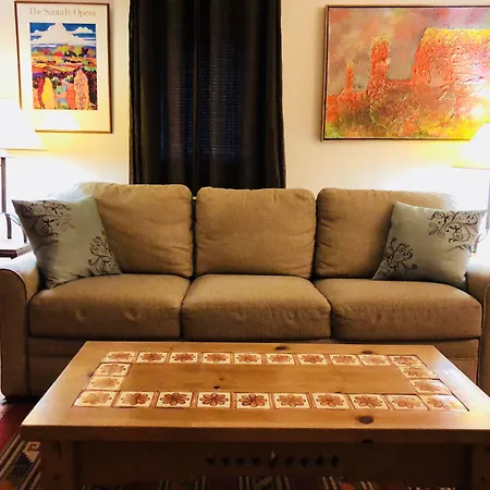 Casa Cuma Bed & Breakfast-2