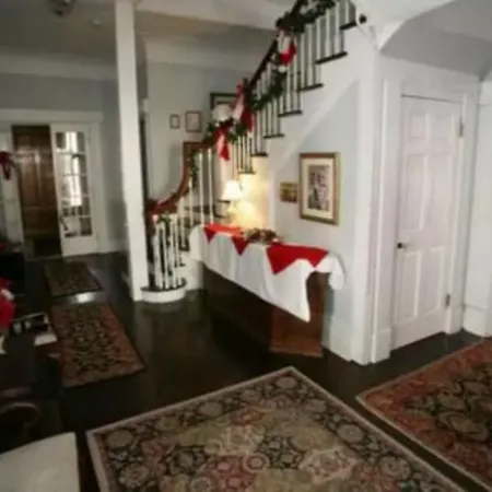 Six Acres Bed And Breakfast-2