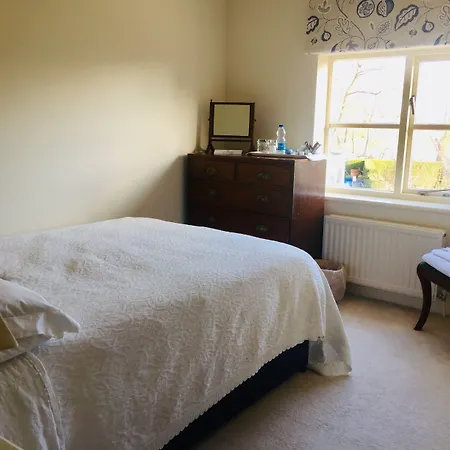 Rookwood Farmhouse B&B-2