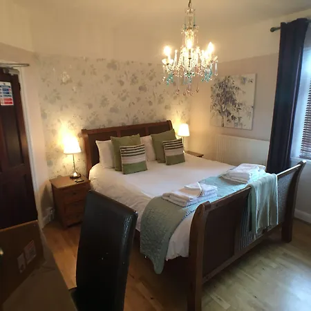 Ty Rosa Rooms-2