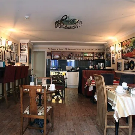 Abbey Bed And Breakfast-2