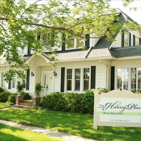 The Hiding Place Bed And Breakfast-2