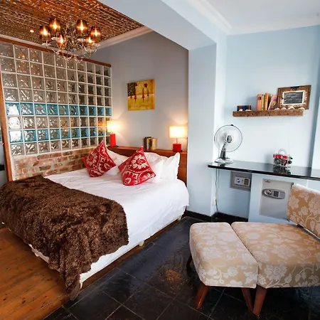 Sweet Lemon Boutique Bed & Breakfast-2