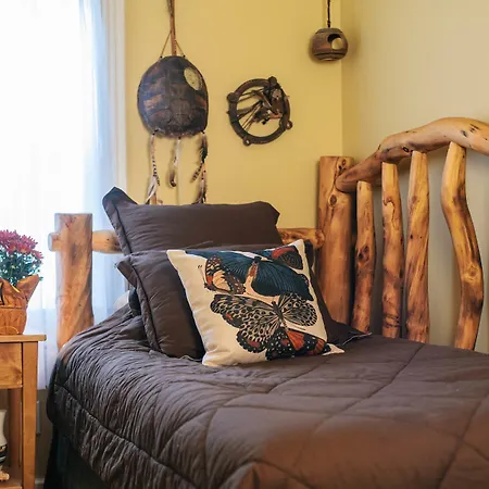 Old Town Guesthouse B & B-2