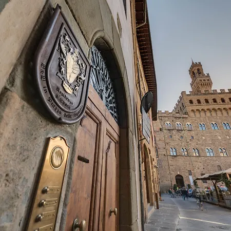 Residenza D'Epoca In Piazza Della Signoria-2