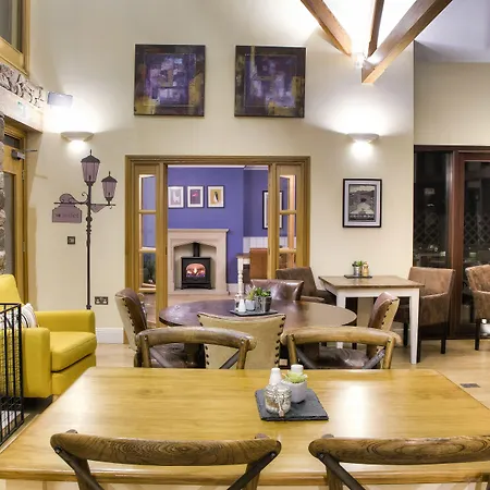 Willowbeck Lodge Boutique Hotel-2