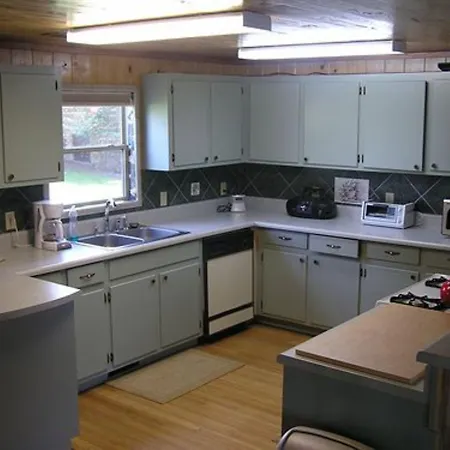 Shalom House Bed And Breakfast-2
