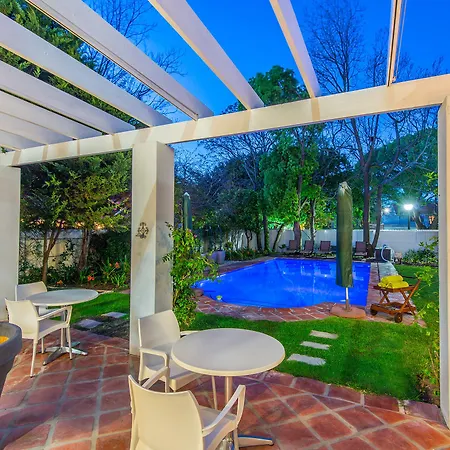 Summerwood Guest House-2