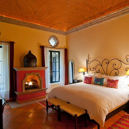 Antigua Capilla Bed And Breakfast-3