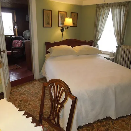 Victorian Bed & Breakfast Of Staten Island-2