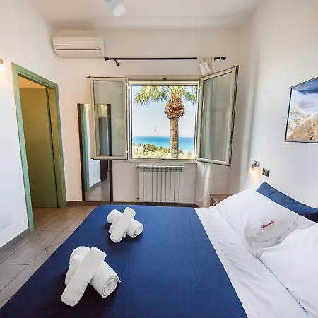Bouganville B&B-3